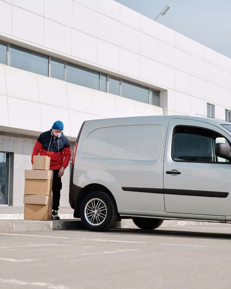 Specialized courier delivery in Dorset uk